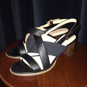 Clarks Ellis Tilda sandals with block heel
